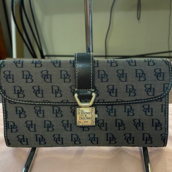 Dooney & Bourke Other - Dooney & Bourke Black and Gray Logo Wallet